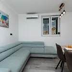 Apartment Viko