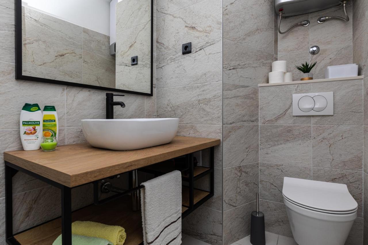 Viko Apartment *